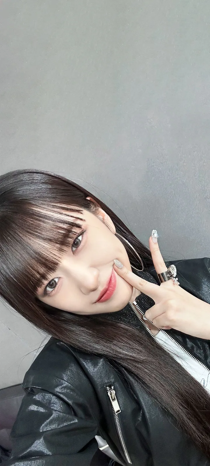 Fond d'écran de verrouillage mobile An Yu-jin 4K HD télécharger — IZ*ONE, IVE