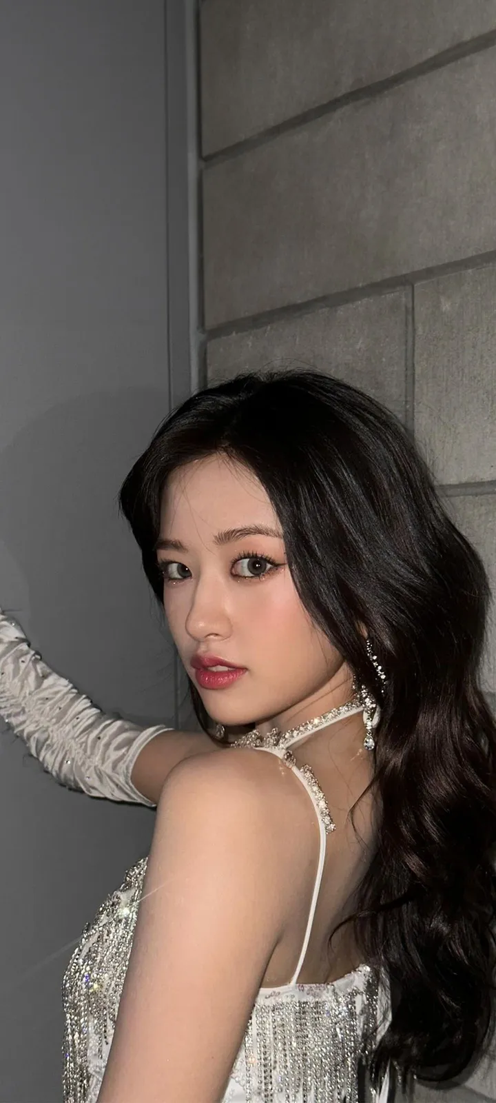 Fond d'écran de verrouillage mobile An Yu-jin 4K HD télécharger — IZ*ONE, IVE