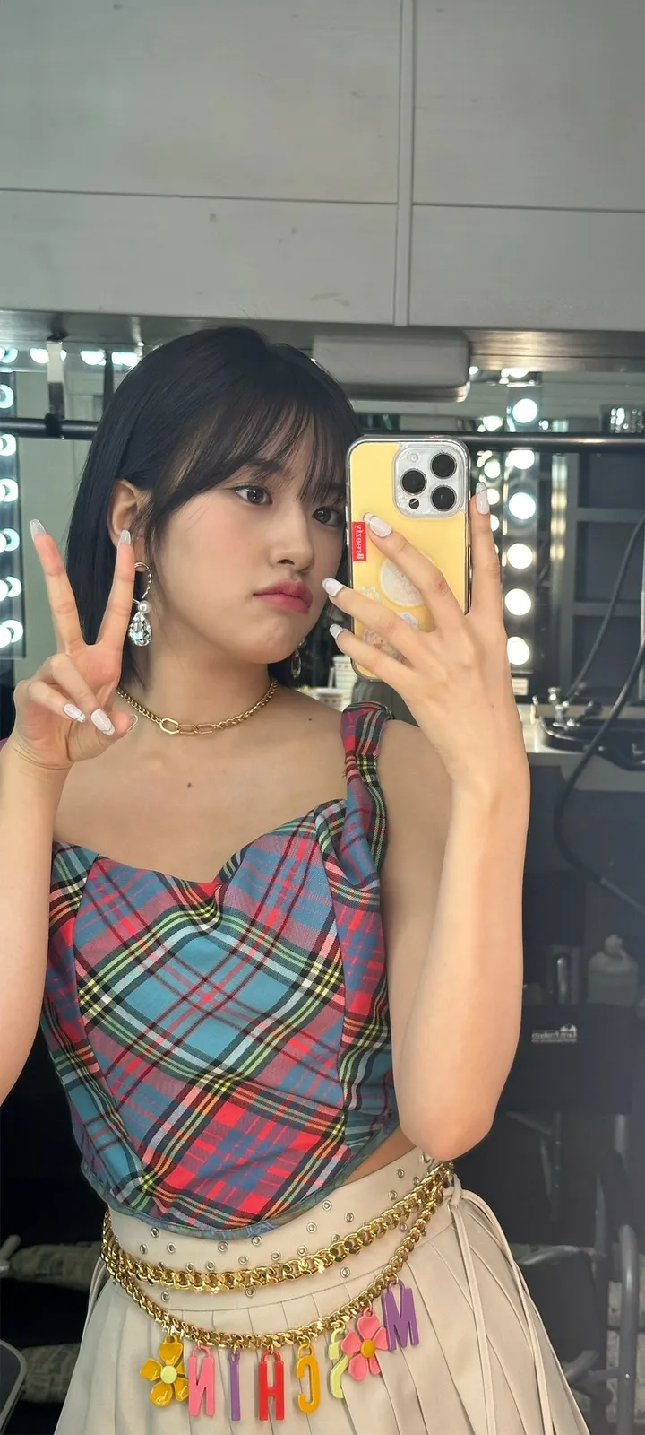 Fond d'écran de verrouillage mobile An Yu-jin 4K HD télécharger — IZ*ONE, IVE