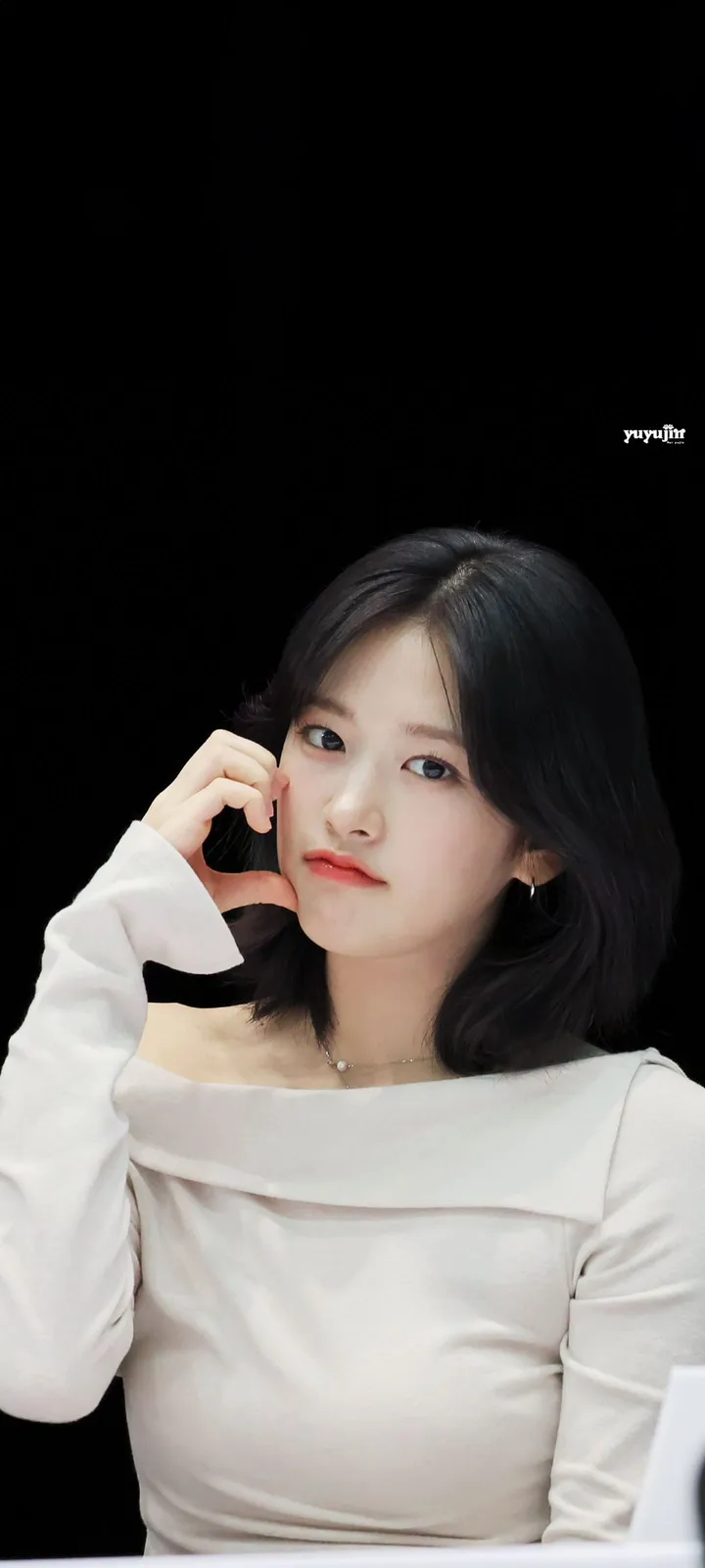 Fond d'écran de verrouillage mobile An Yu-jin 4K HD télécharger — IZ*ONE, IVE