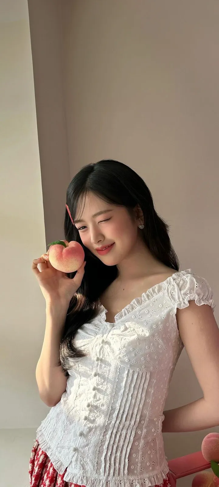 Fond d'écran de verrouillage mobile An Yu-jin 4K HD télécharger — IZ*ONE, IVE