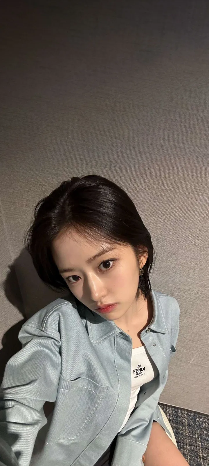 Fond d'écran de verrouillage mobile An Yu-jin 4K HD télécharger — IZ*ONE, IVE