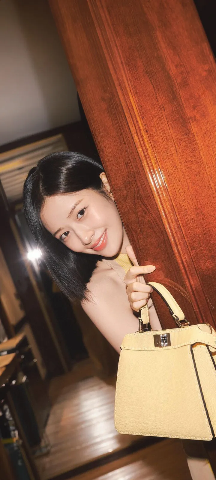 Fond d'écran de verrouillage mobile An Yu-jin 4K HD télécharger — IZ*ONE, IVE