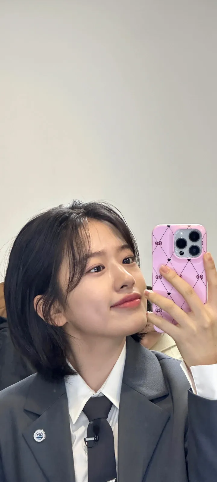 Fond d'écran de verrouillage mobile An Yu-jin 4K HD télécharger — IZ*ONE, IVE