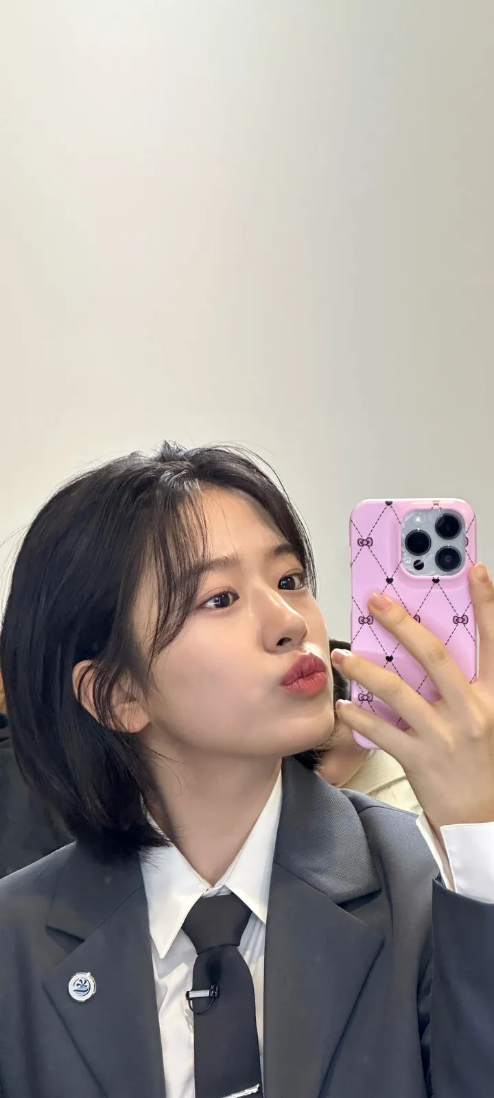 Fond d'écran de verrouillage mobile An Yu-jin 4K HD télécharger — IZ*ONE, IVE