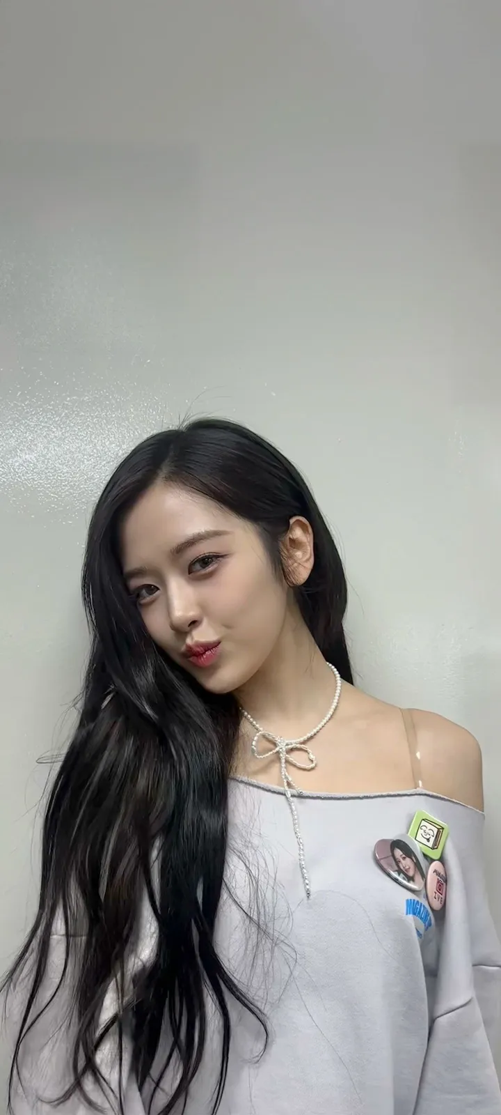 Fond d'écran de verrouillage mobile An Yu-jin 4K HD télécharger — IZ*ONE, IVE