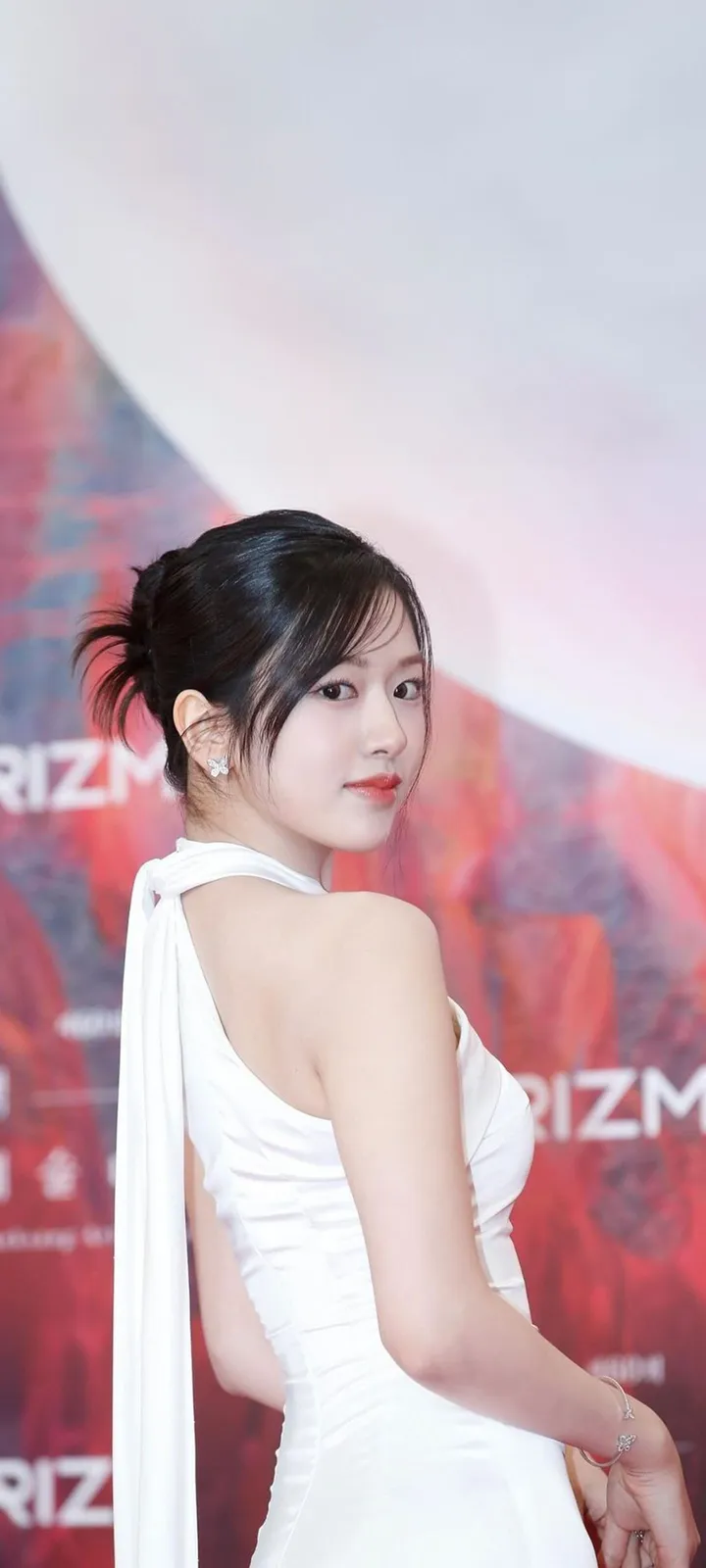 Fond d'écran de verrouillage mobile An Yu-jin 4K HD télécharger — IZ*ONE, IVE