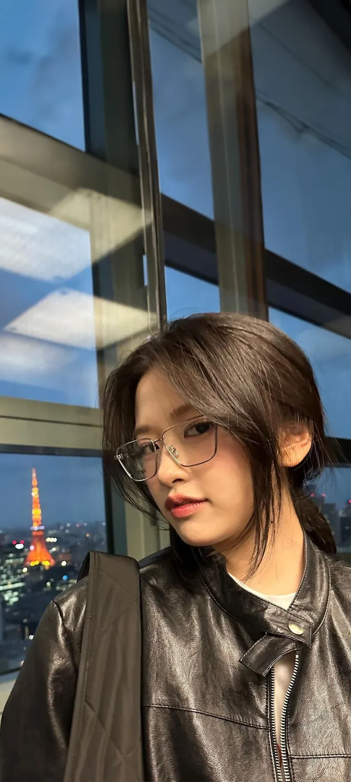 Fond d'écran de verrouillage mobile An Yu-jin 4K HD télécharger — IZ*ONE, IVE