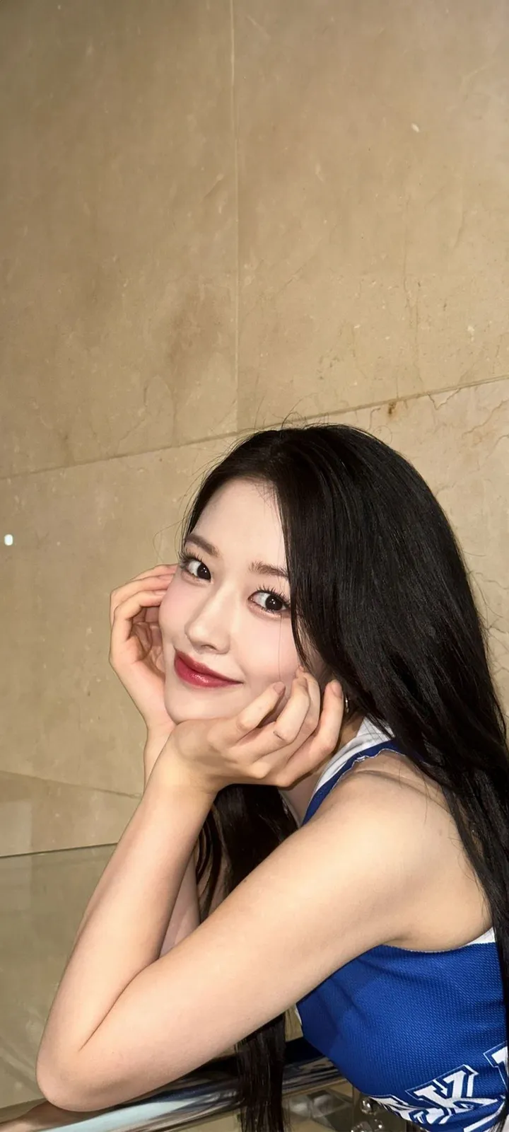 Fond d'écran de verrouillage mobile An Yu-jin 4K HD télécharger — IZ*ONE, IVE