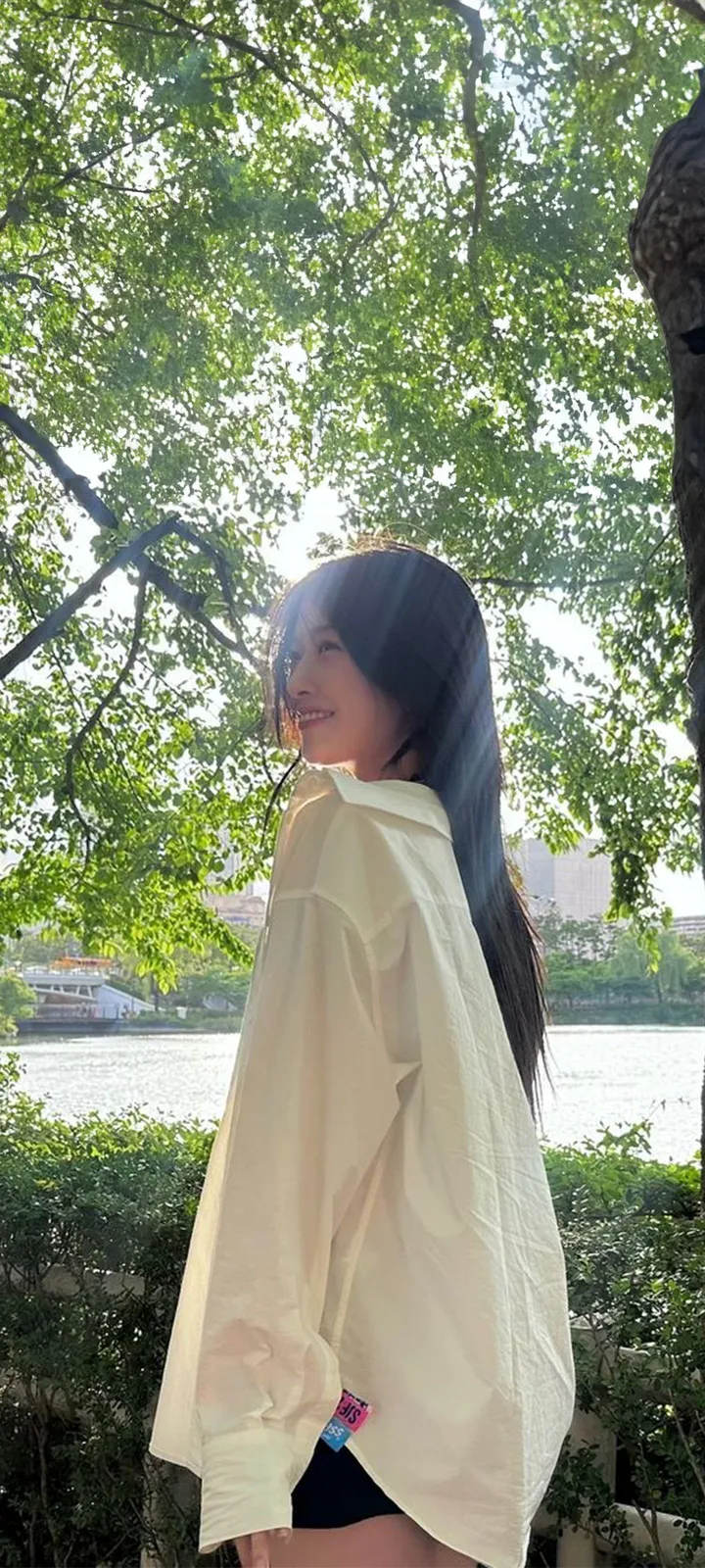 Fond d'écran de verrouillage mobile An Yu-jin 4K HD télécharger — IZ*ONE, IVE