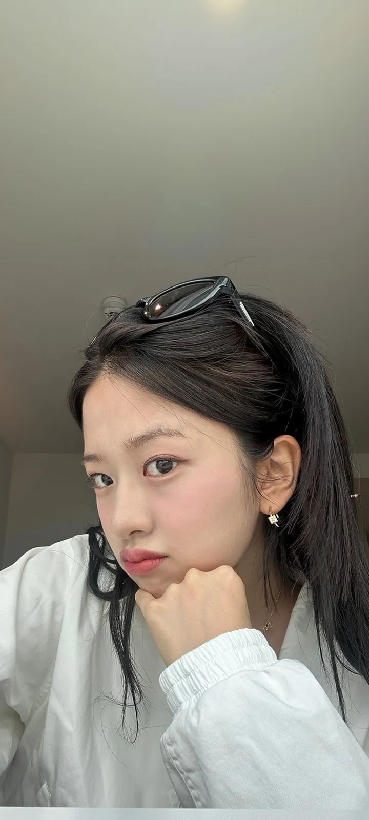 Fond d'écran de verrouillage mobile An Yu-jin 4K HD télécharger — IZ*ONE, IVE