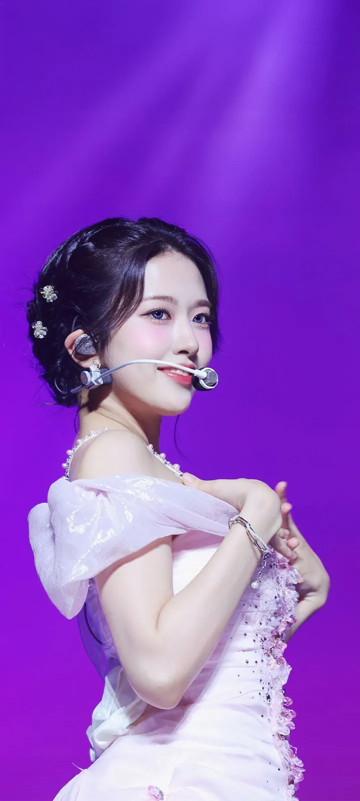 Fond d'écran de verrouillage mobile An Yu-jin 4K HD télécharger — IZ*ONE, IVE