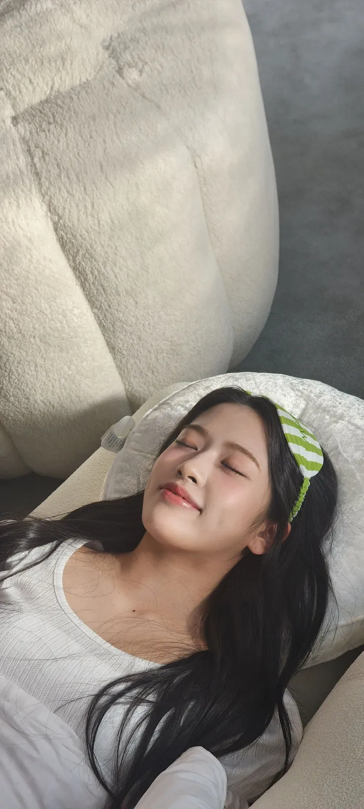 Fond d'écran de verrouillage mobile An Yu-jin 4K HD télécharger — IZ*ONE, IVE