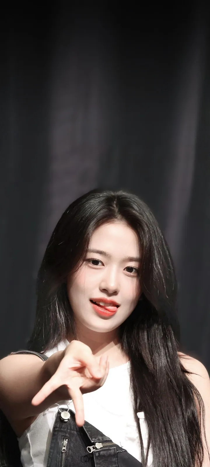 Fond d'écran de verrouillage mobile An Yu-jin 4K HD télécharger — IZ*ONE, IVE