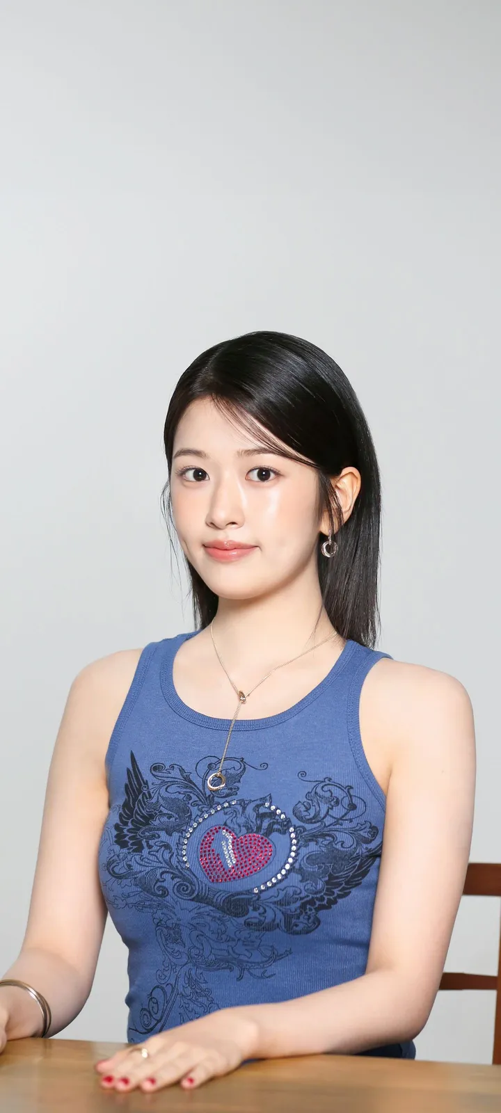 Fond d'écran de verrouillage mobile An Yu-jin 4K HD télécharger — IZ*ONE, IVE