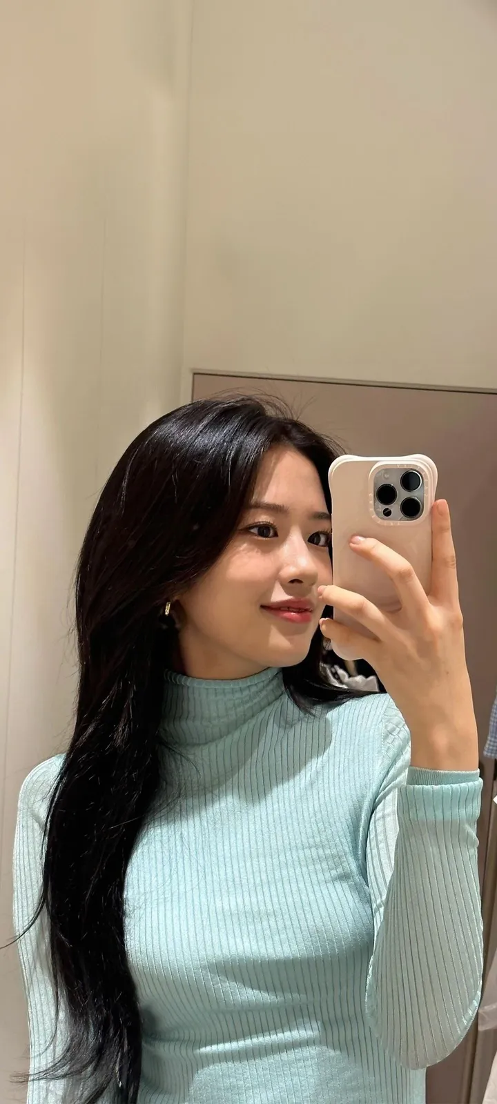Fond d'écran de verrouillage mobile An Yu-jin 4K HD télécharger — IZ*ONE, IVE