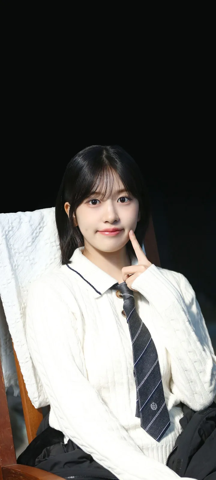 Fond d'écran de verrouillage mobile An Yu-jin 4K HD télécharger — IZ*ONE, IVE