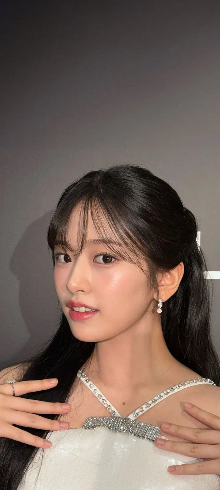 Fond d'écran de verrouillage mobile An Yu-jin 4K HD télécharger — IZ*ONE, IVE