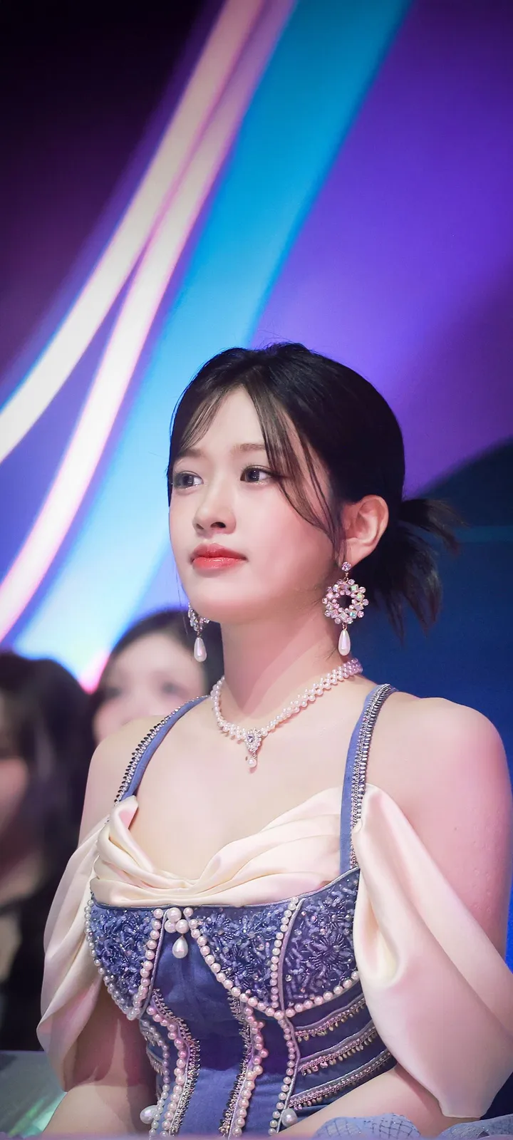 Fond d'écran de verrouillage mobile An Yu-jin 4K HD télécharger — IZ*ONE, IVE