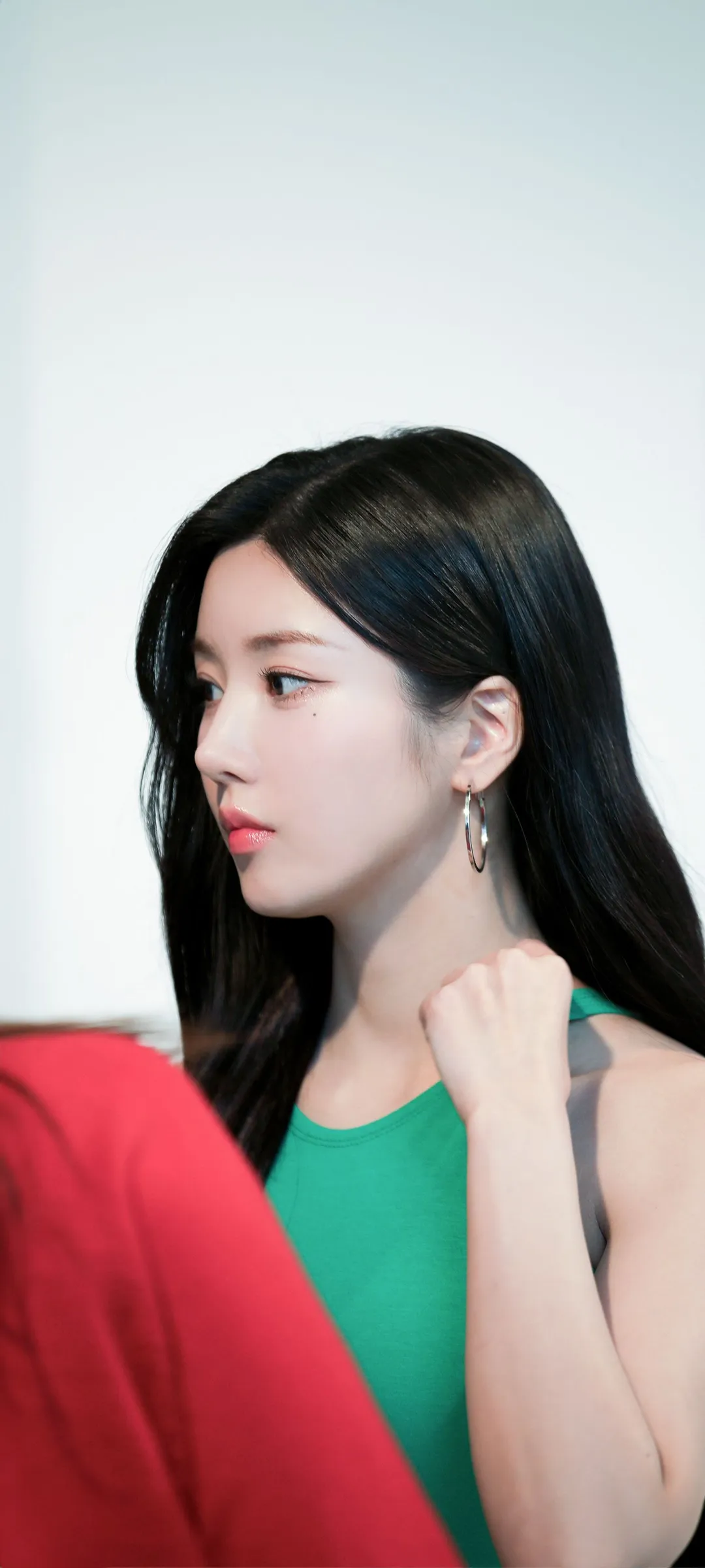 วอลเปเปอร์ หน้าจอล็อก มือถือ Kwon Eun-bi 4K HD ดาวน์โหลด — IZ*ONE