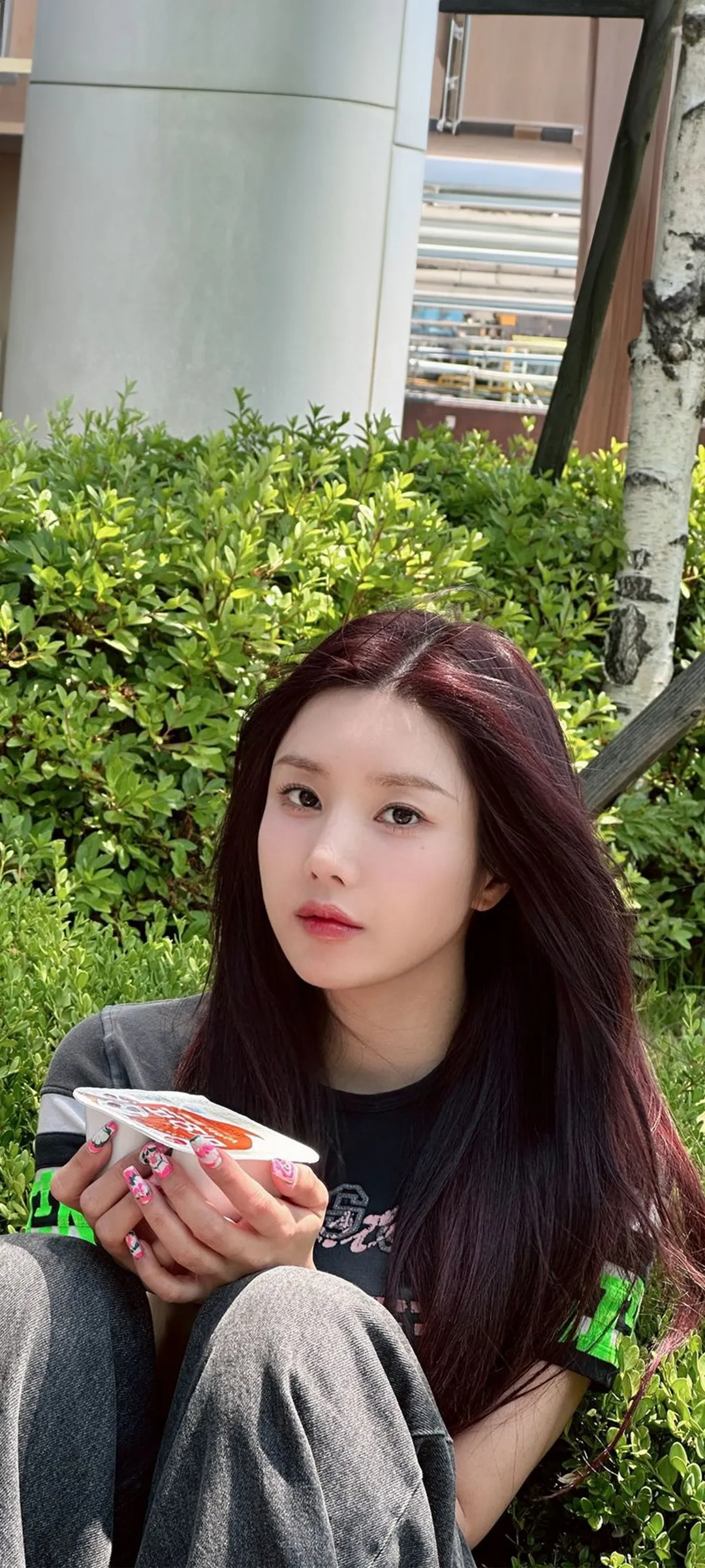 วอลเปเปอร์ หน้าจอล็อก มือถือ Kwon Eun-bi 4K HD ดาวน์โหลด — IZ*ONE