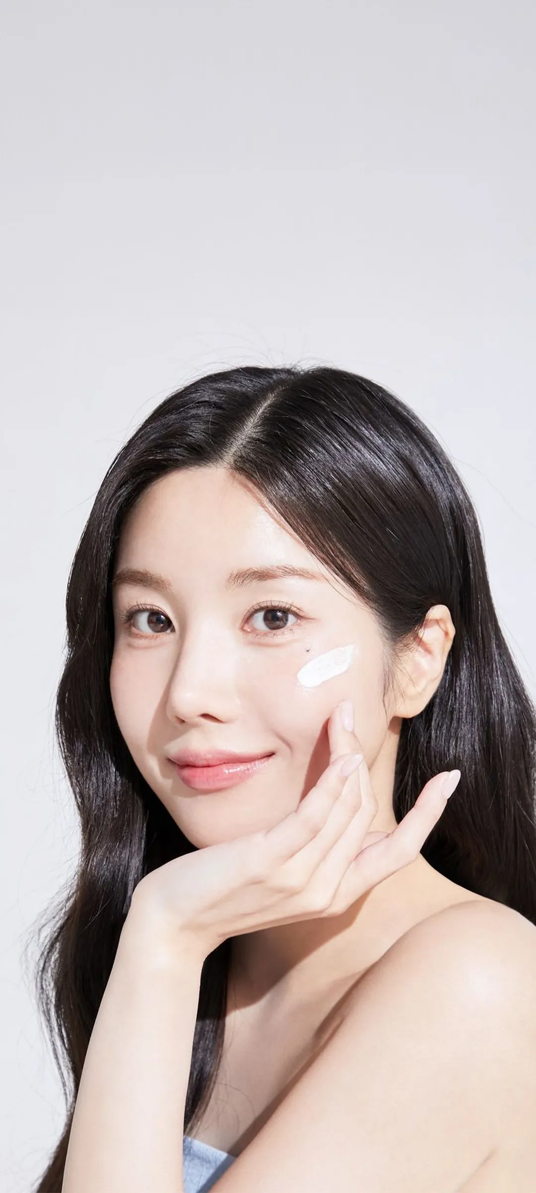 วอลเปเปอร์ หน้าจอล็อก มือถือ Kwon Eun-bi 4K HD ดาวน์โหลด — IZ*ONE