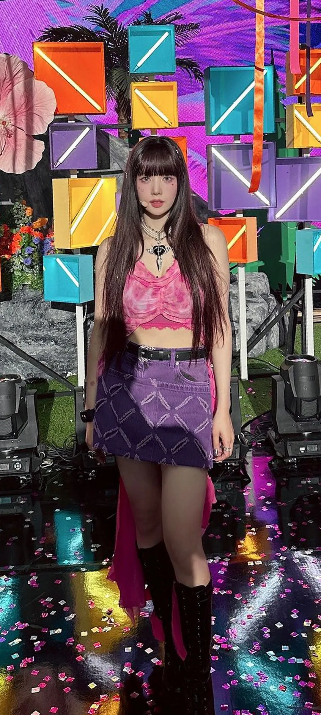 วอลเปเปอร์ หน้าจอล็อก มือถือ Kwon Eun-bi 4K HD ดาวน์โหลด — IZ*ONE