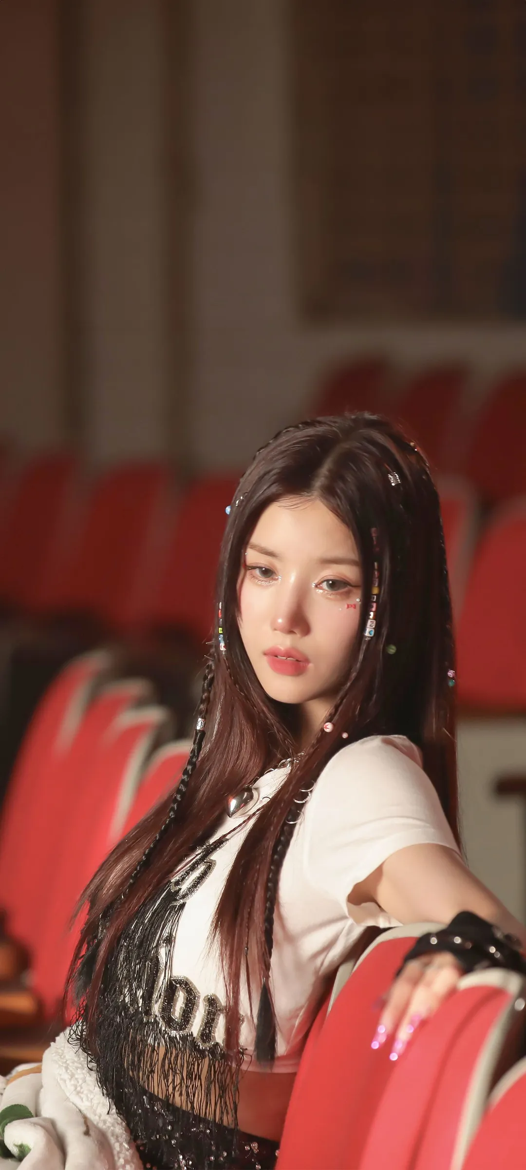 วอลเปเปอร์ หน้าจอล็อก มือถือ Kwon Eun-bi 4K HD ดาวน์โหลด — IZ*ONE