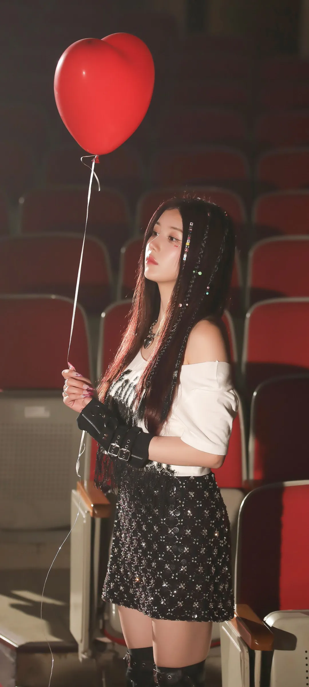 วอลเปเปอร์ หน้าจอล็อก มือถือ Kwon Eun-bi 4K HD ดาวน์โหลด — IZ*ONE