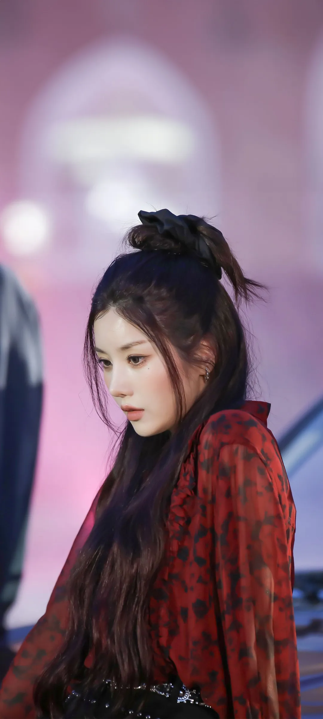 Kwon Eun-bi kilit ekranı telefon duvar kağıdı 4K HD i̇ndir — IZ*ONE