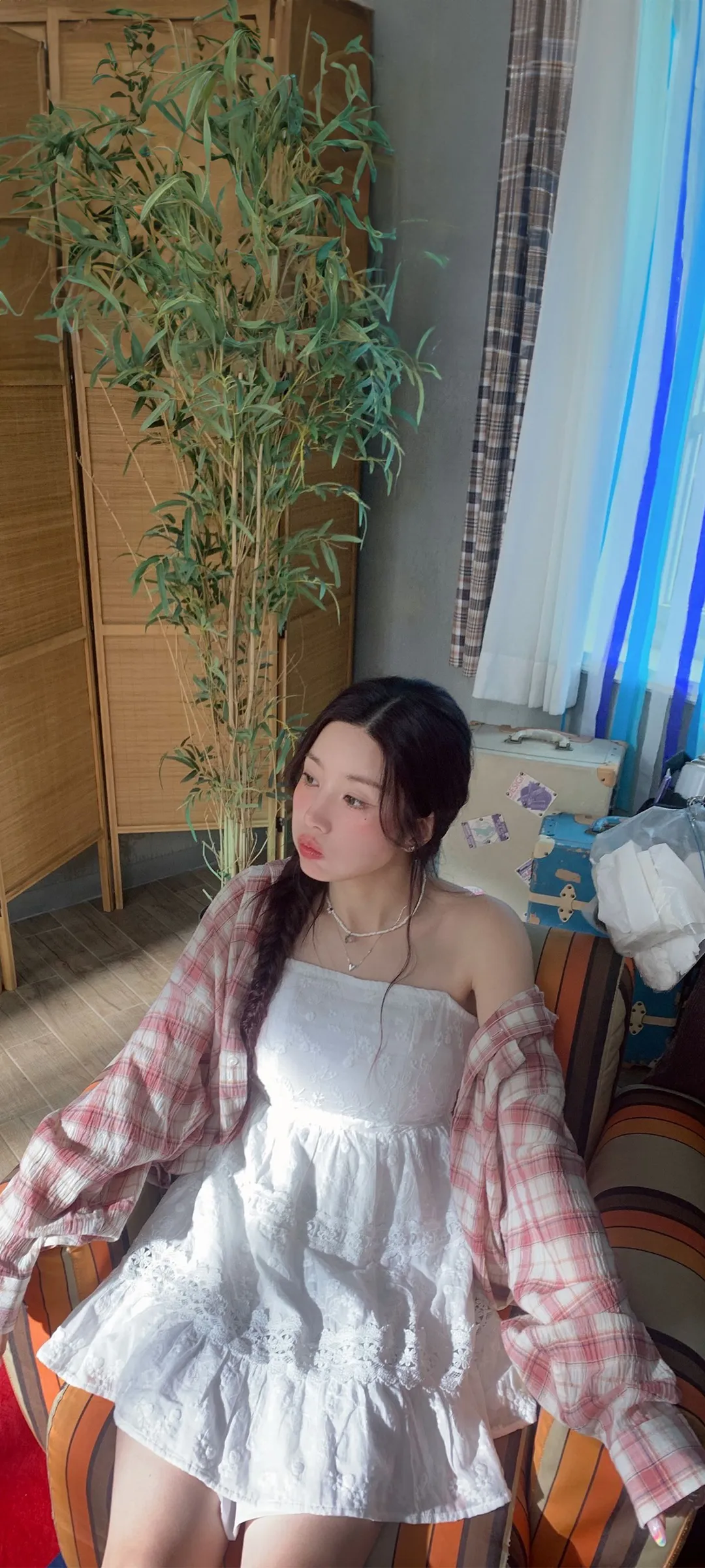 วอลเปเปอร์ หน้าจอล็อก มือถือ Kwon Eun-bi 4K HD ดาวน์โหลด — IZ*ONE