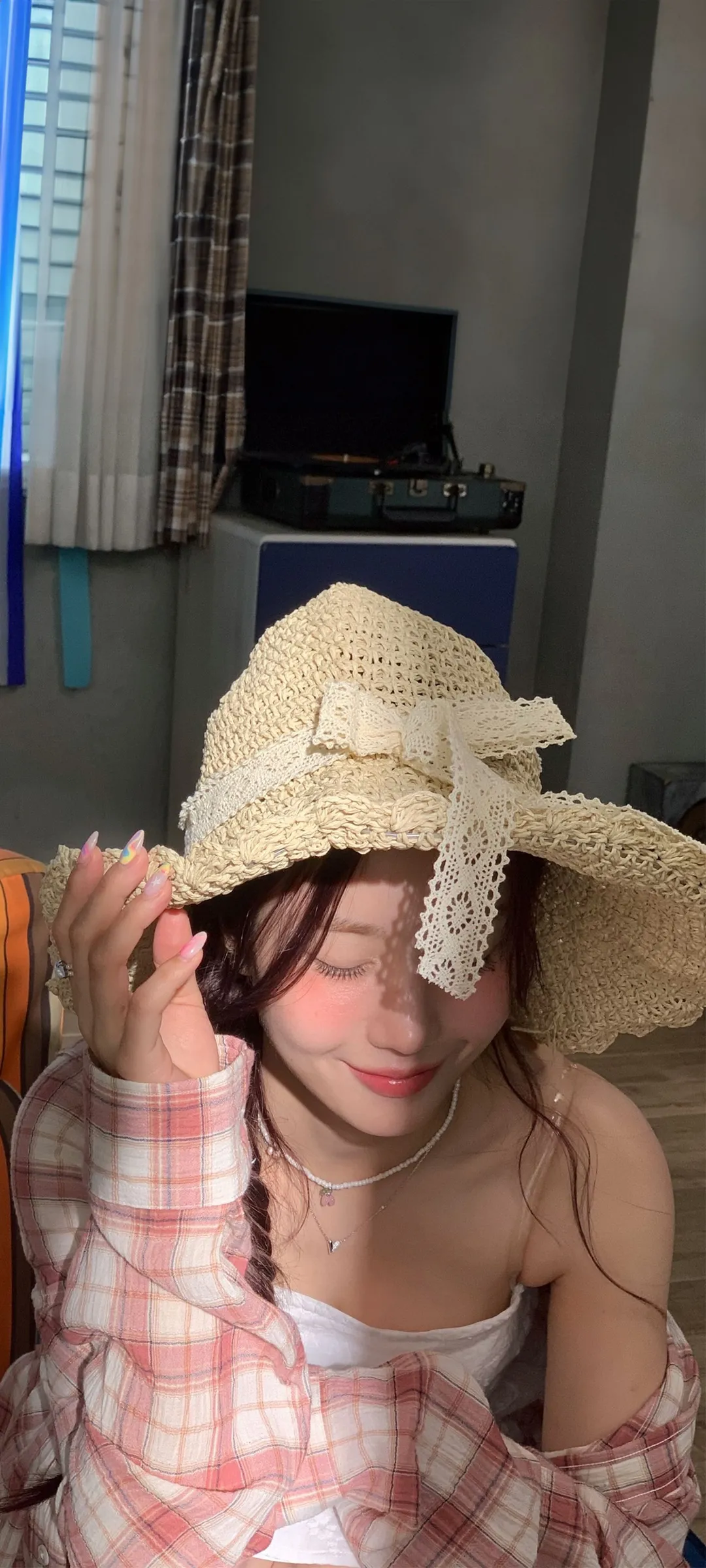 วอลเปเปอร์ หน้าจอล็อก มือถือ Kwon Eun-bi 4K HD ดาวน์โหลด — IZ*ONE