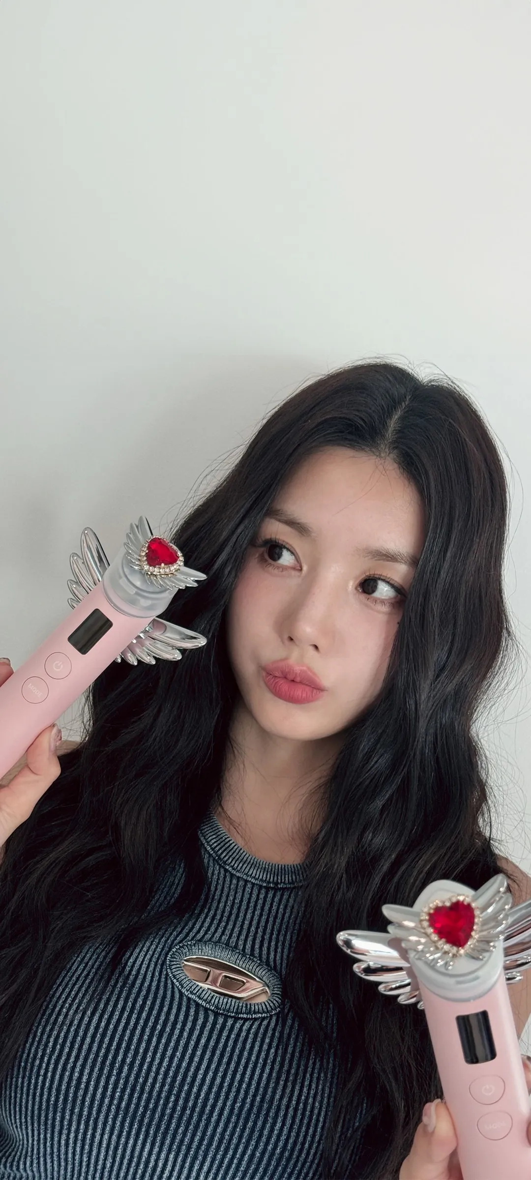 วอลเปเปอร์ หน้าจอล็อก มือถือ Kwon Eun-bi 4K HD ดาวน์โหลด — IZ*ONE
