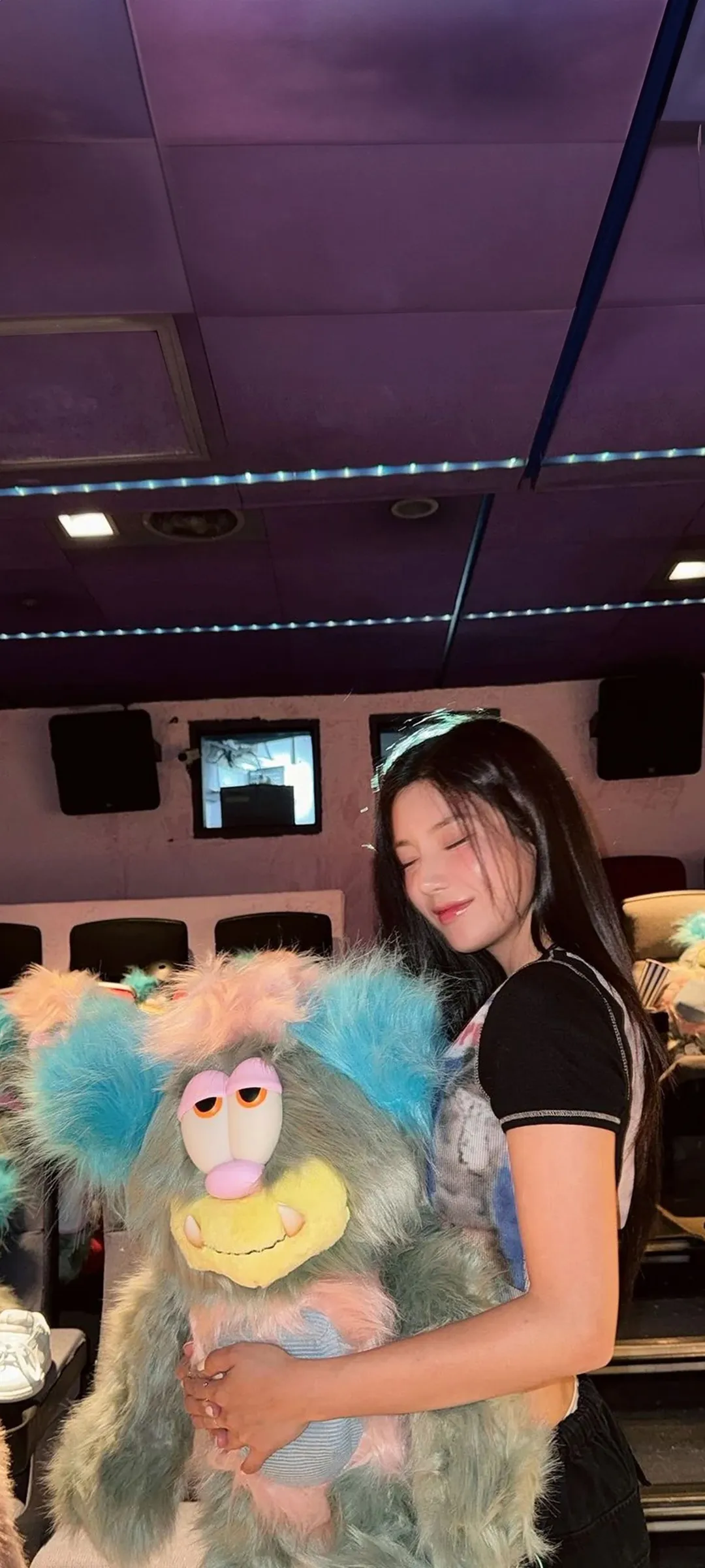 วอลเปเปอร์ หน้าจอล็อก มือถือ Kwon Eun-bi 4K HD ดาวน์โหลด — IZ*ONE