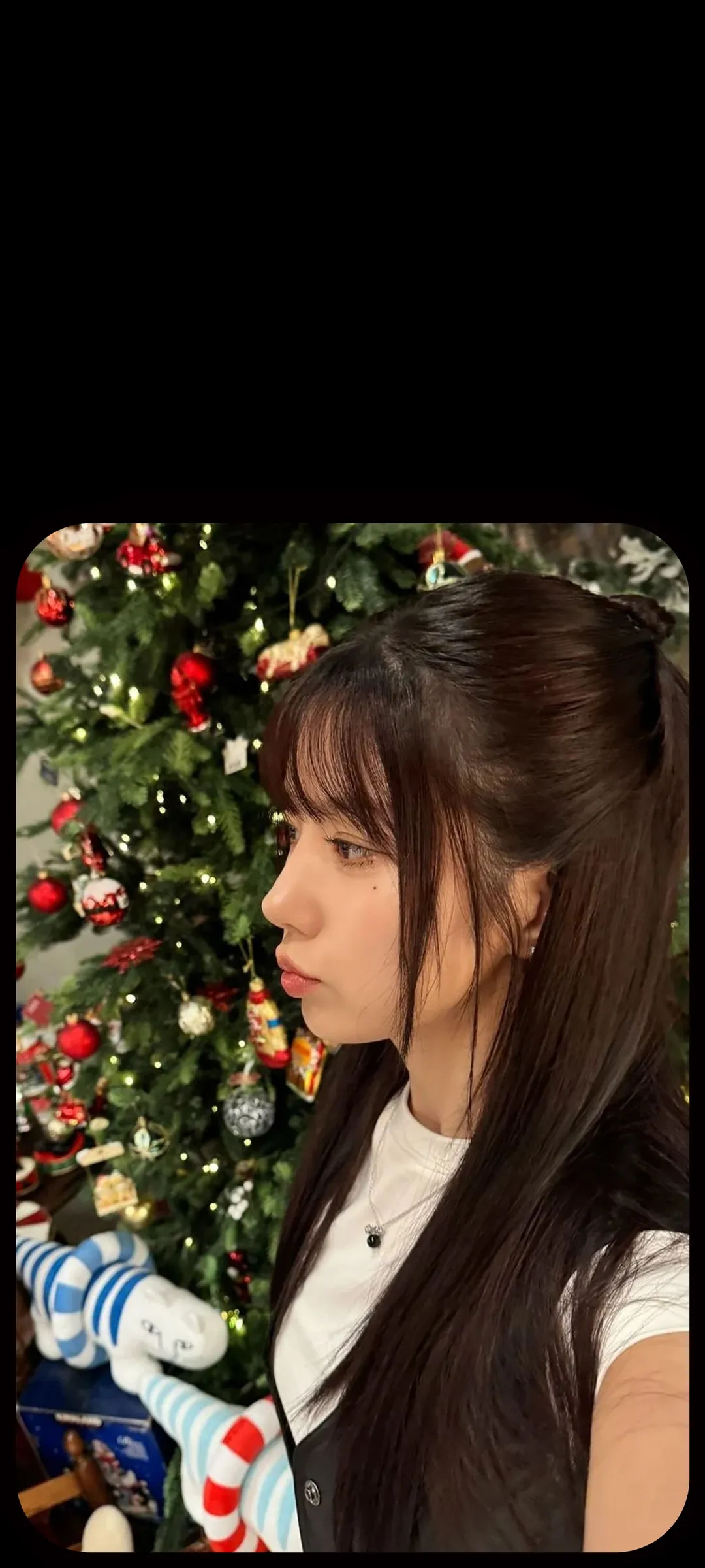 วอลเปเปอร์ หน้าจอล็อก มือถือ Kwon Eun-bi 4K HD ดาวน์โหลด — IZ*ONE