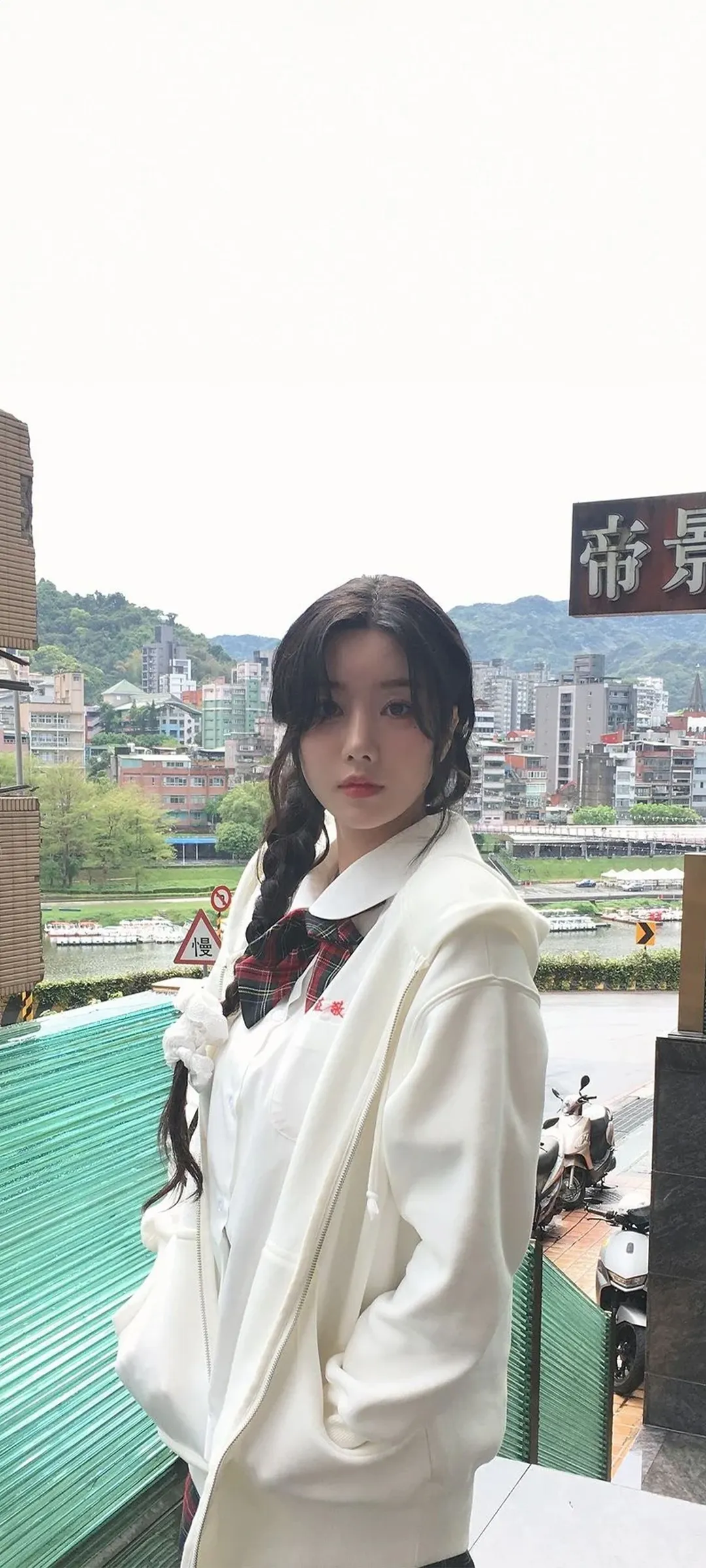 วอลเปเปอร์ หน้าจอล็อก มือถือ Kwon Eun-bi 4K HD ดาวน์โหลด — IZ*ONE