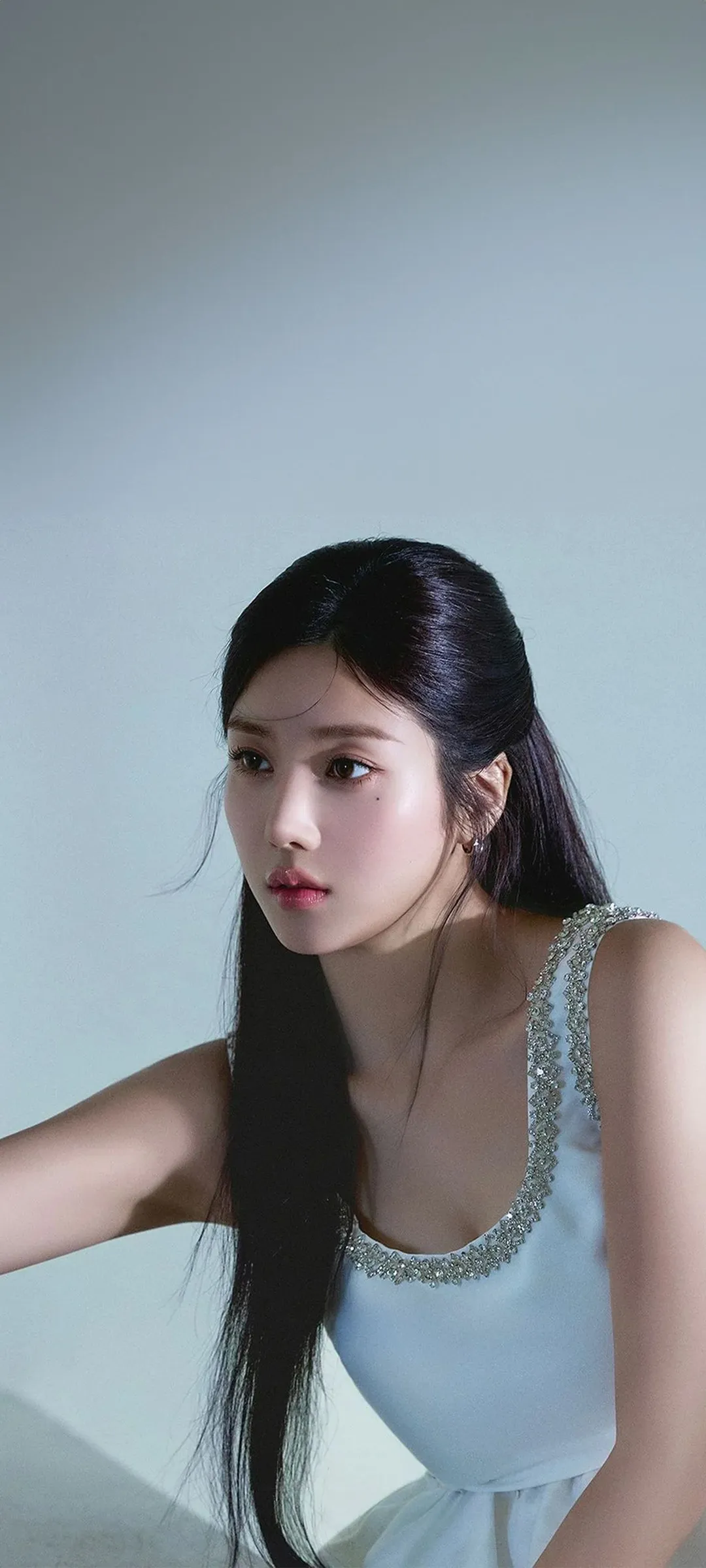 วอลเปเปอร์ หน้าจอล็อก มือถือ Kwon Eun-bi 4K HD ดาวน์โหลด — IZ*ONE
