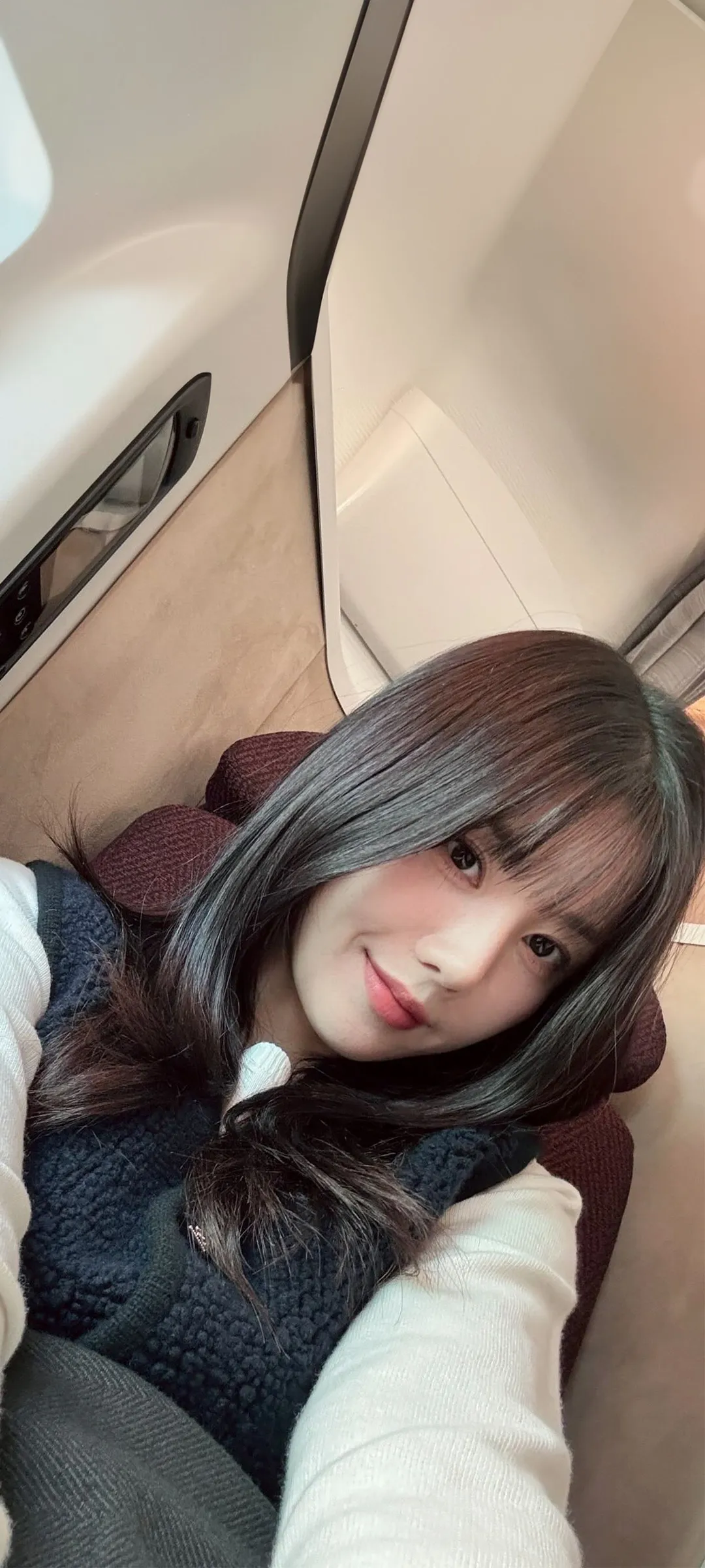 วอลเปเปอร์ หน้าจอล็อก มือถือ Kwon Eun-bi 4K HD ดาวน์โหลด — IZ*ONE