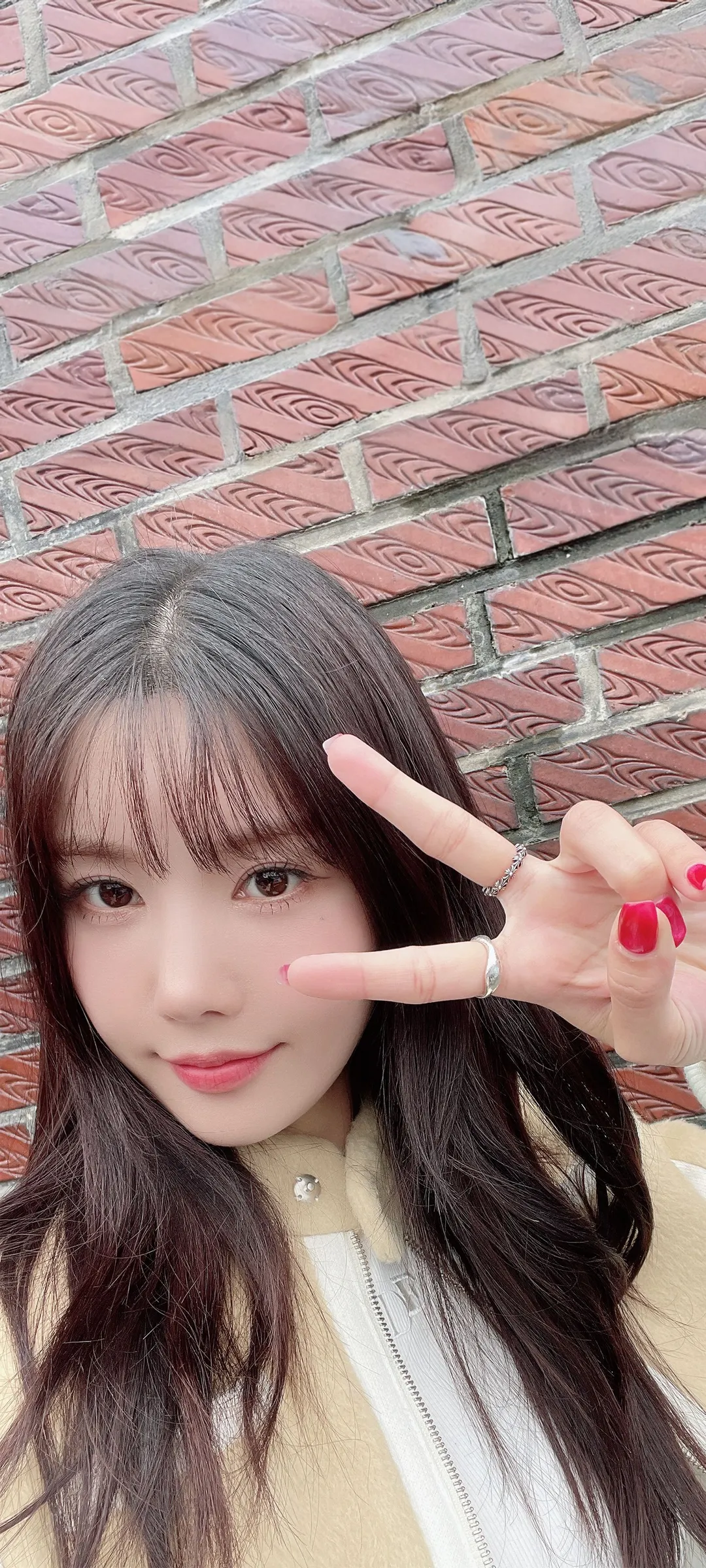 วอลเปเปอร์ หน้าจอล็อก มือถือ Kwon Eun-bi 4K HD ดาวน์โหลด — IZ*ONE