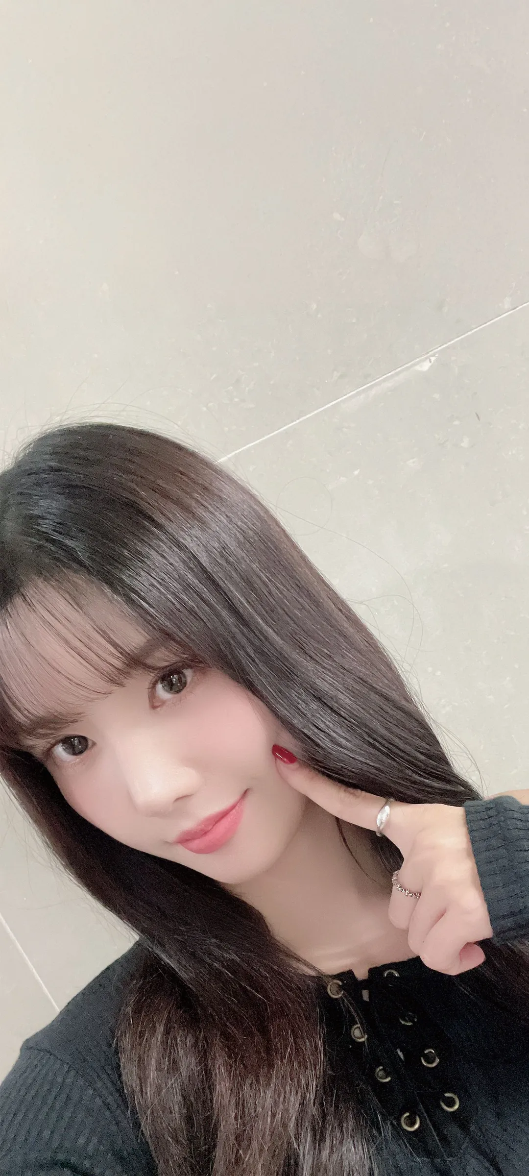 วอลเปเปอร์ หน้าจอล็อก มือถือ Kwon Eun-bi 4K HD ดาวน์โหลด — IZ*ONE