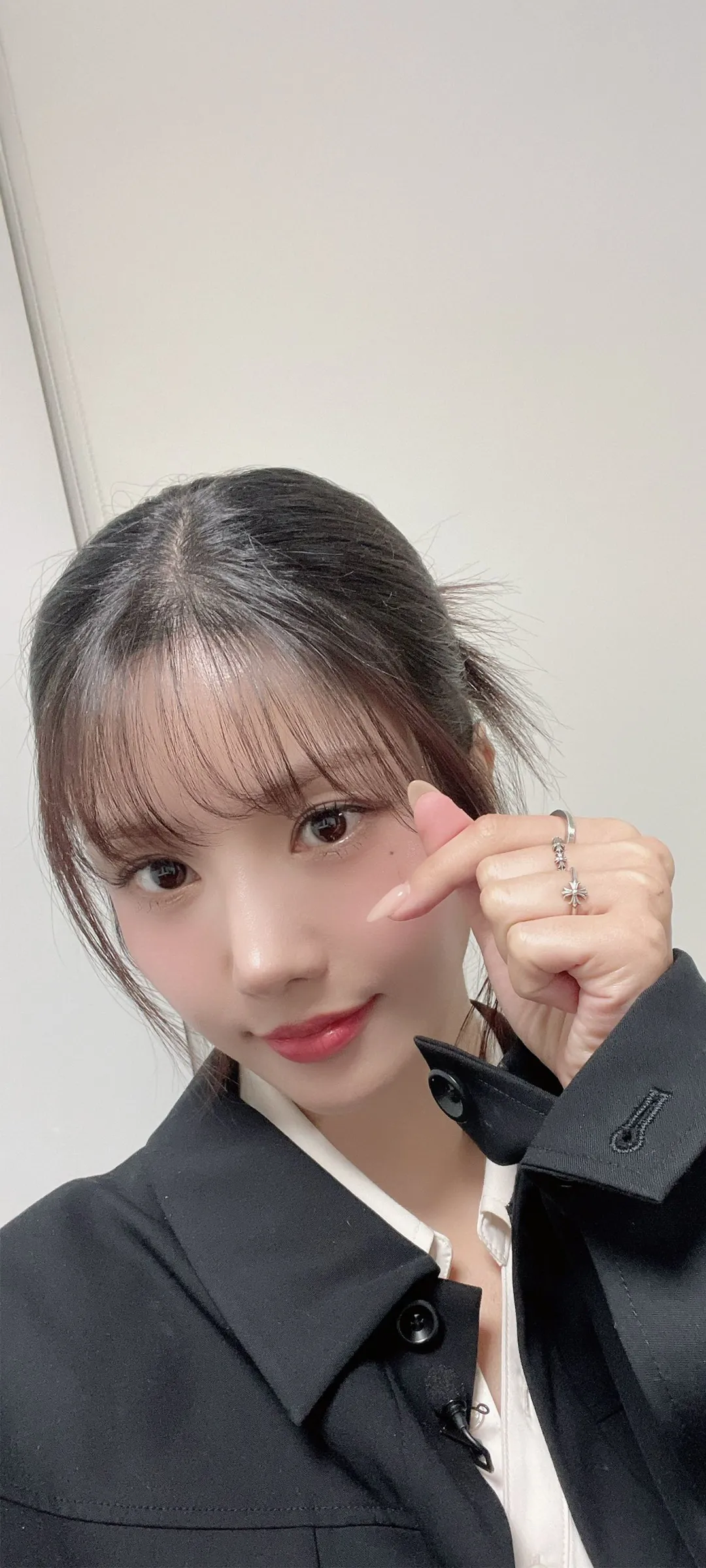 Kwon Eun-bi kilit ekranı telefon duvar kağıdı 4K HD i̇ndir — IZ*ONE