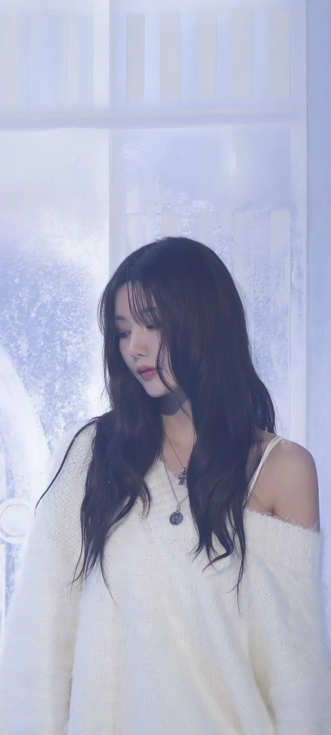 วอลเปเปอร์ หน้าจอล็อก มือถือ Kwon Eun-bi 4K HD ดาวน์โหลด — IZ*ONE