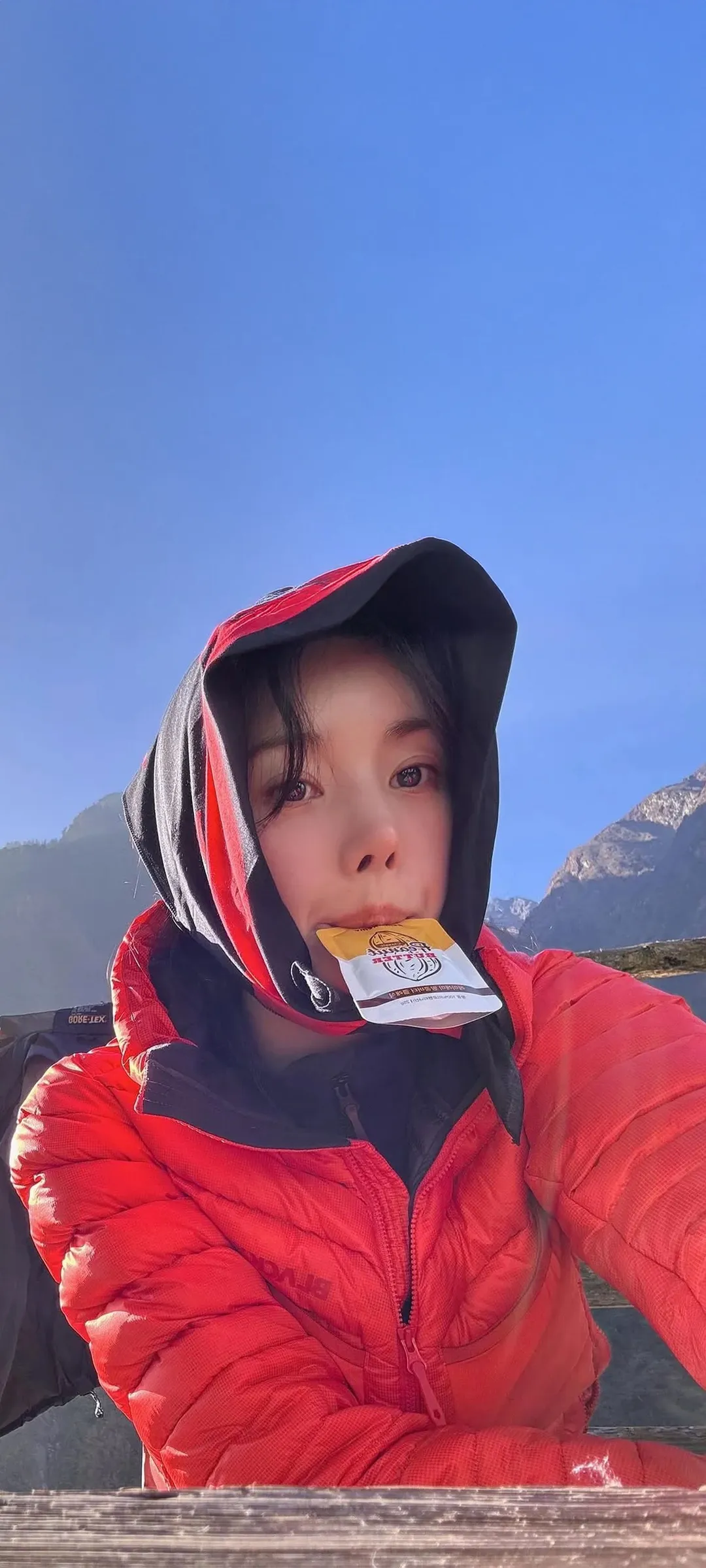Kwon Eun-bi kilit ekranı telefon duvar kağıdı 4K HD i̇ndir — IZ*ONE