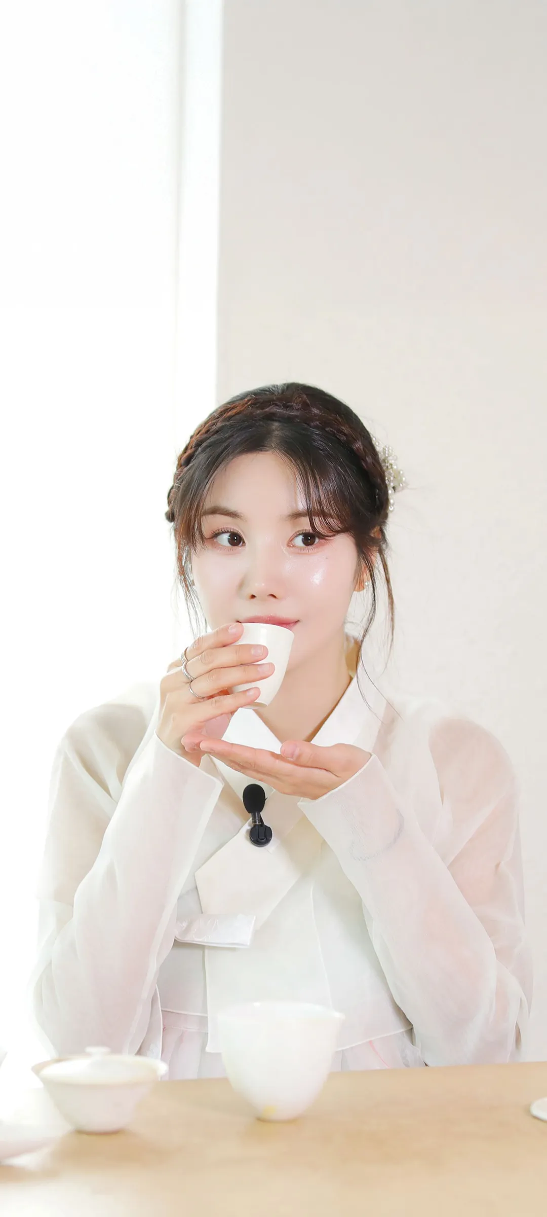 วอลเปเปอร์ หน้าจอล็อก มือถือ Kwon Eun-bi 4K HD ดาวน์โหลด — IZ*ONE