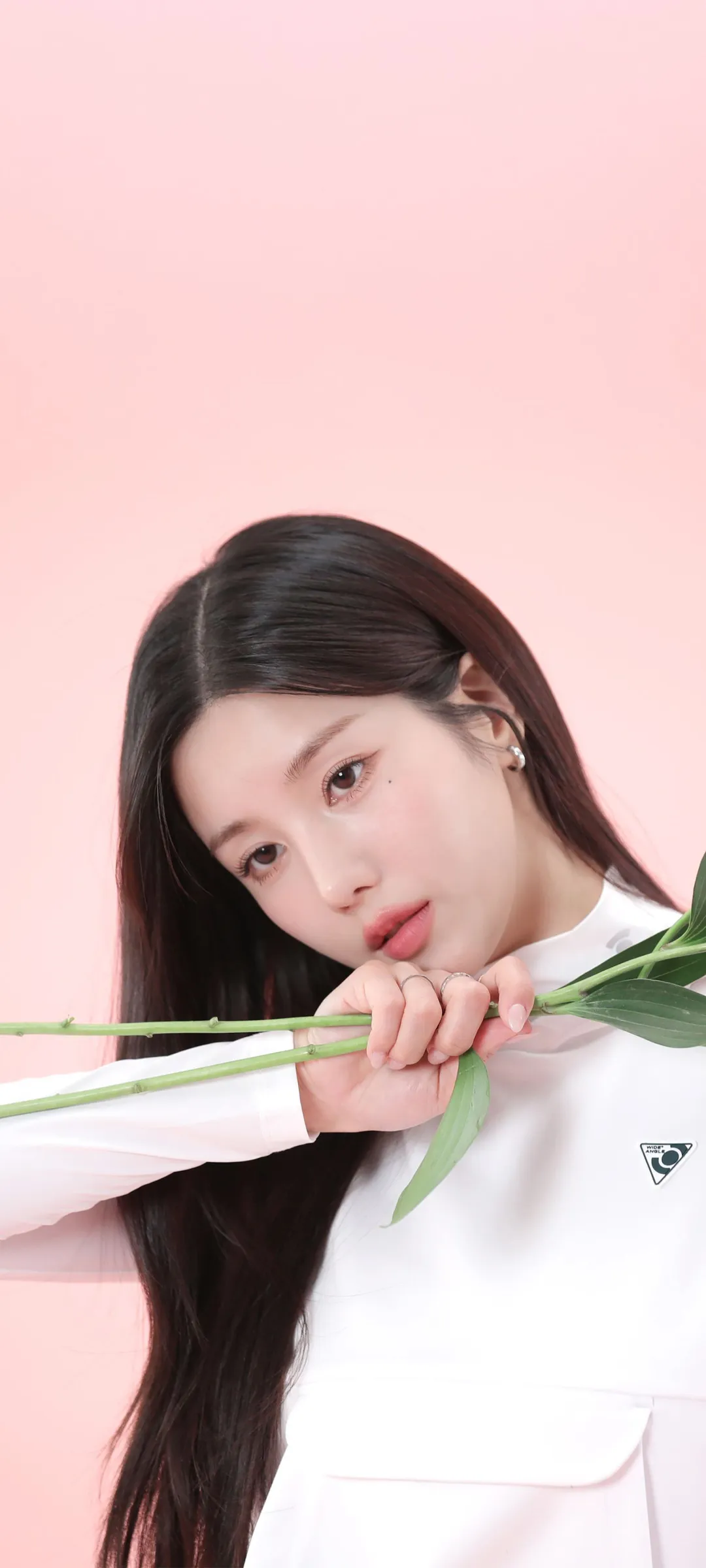 Kwon Eun-bi kilit ekranı telefon duvar kağıdı 4K HD i̇ndir — IZ*ONE