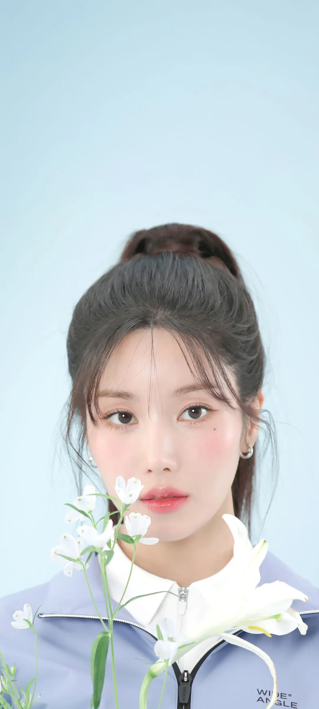 วอลเปเปอร์ หน้าจอล็อก มือถือ Kwon Eun-bi 4K HD ดาวน์โหลด — IZ*ONE