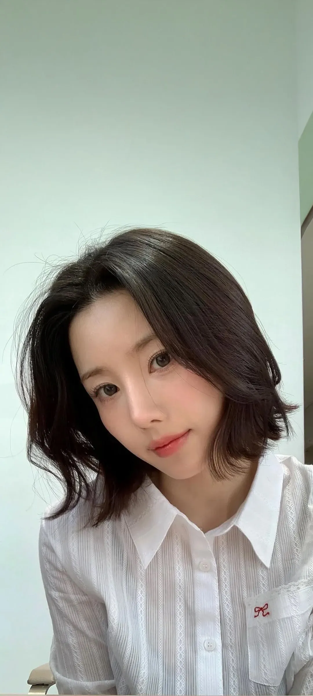 วอลเปเปอร์ หน้าจอล็อก มือถือ Kwon Eun-bi 4K HD ดาวน์โหลด — IZ*ONE