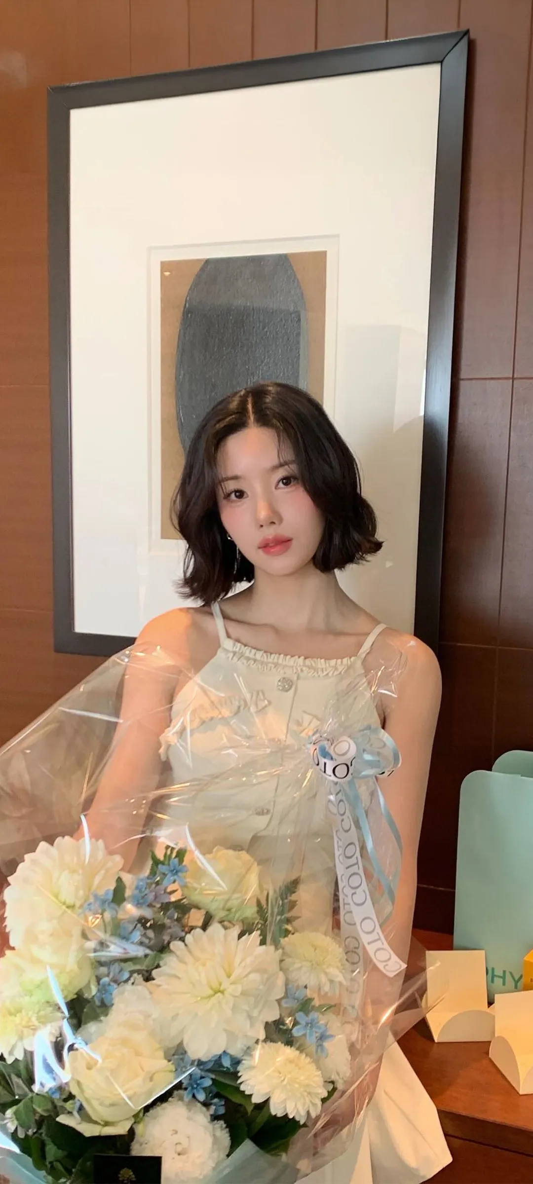 วอลเปเปอร์ หน้าจอล็อก มือถือ Kwon Eun-bi 4K HD ดาวน์โหลด — IZ*ONE