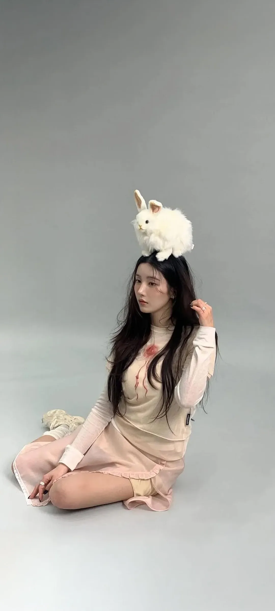 วอลเปเปอร์ หน้าจอล็อก มือถือ Kwon Eun-bi 4K HD ดาวน์โหลด — IZ*ONE