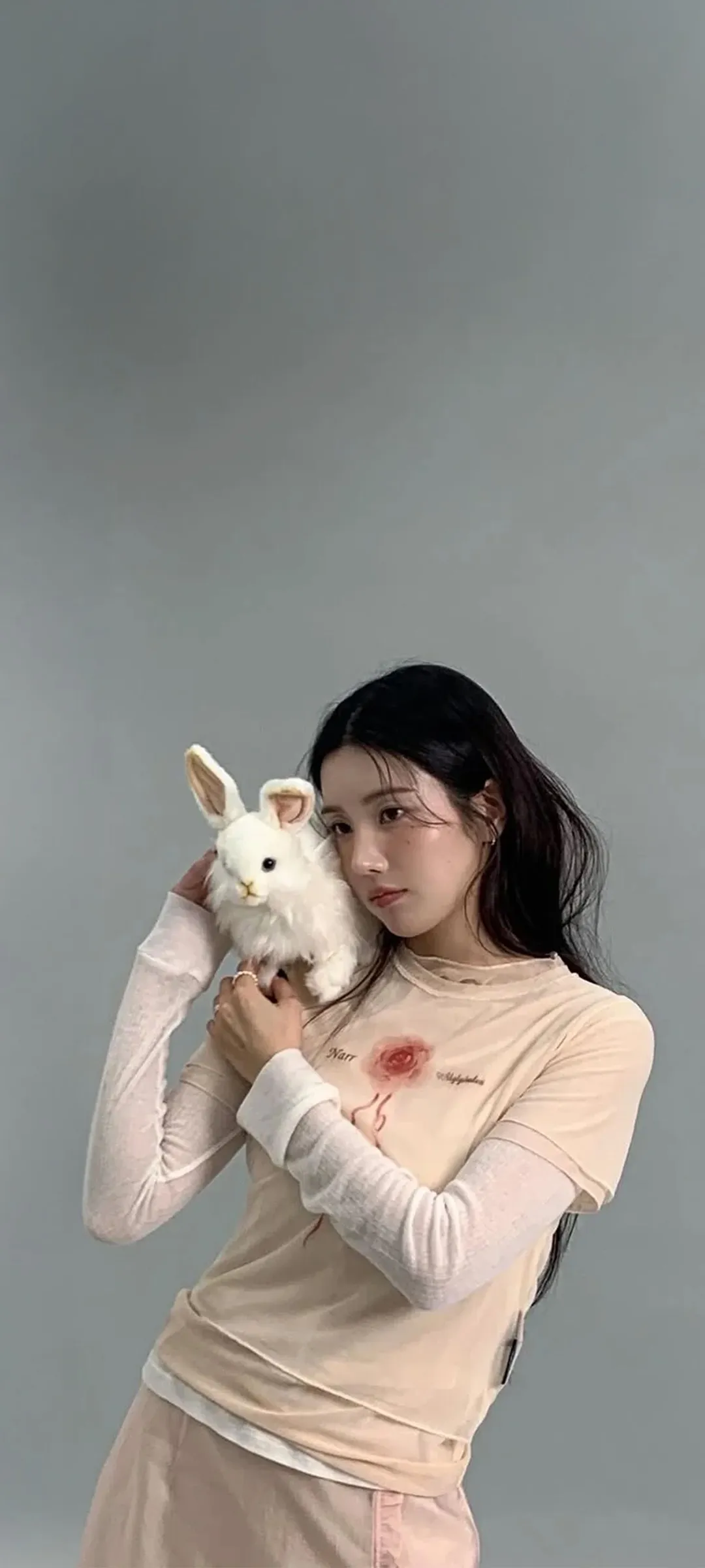 วอลเปเปอร์ หน้าจอล็อก มือถือ Kwon Eun-bi 4K HD ดาวน์โหลด — IZ*ONE